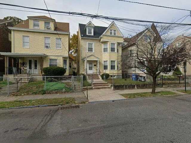 House image located at Paterson, NJ 07504