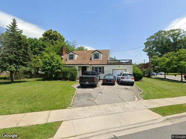 House image located at Baldwin, NY 11510