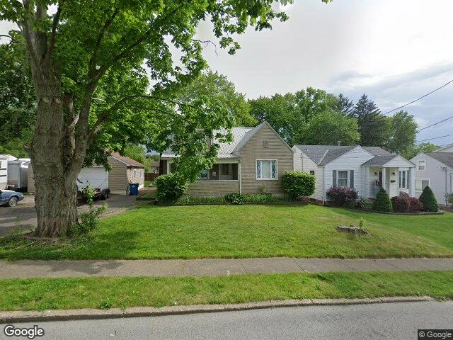 House image located at Columbiana, OH 44408