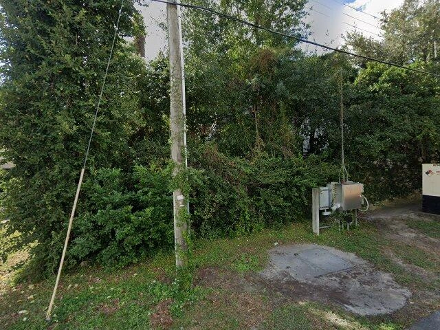 House image located at Tampa, FL 33617