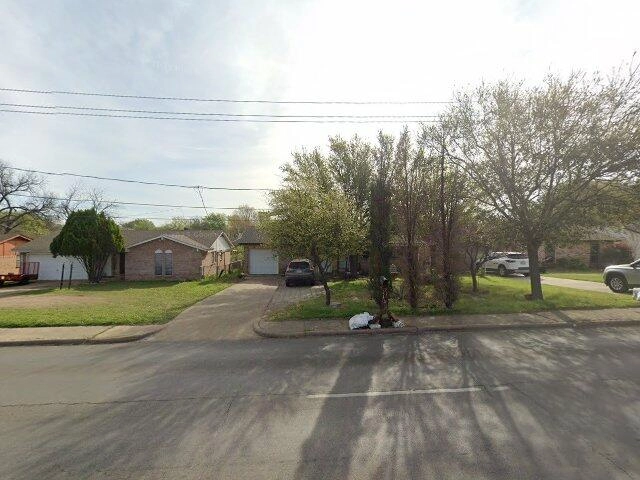 House image located at Grand Prairie, TX 75051