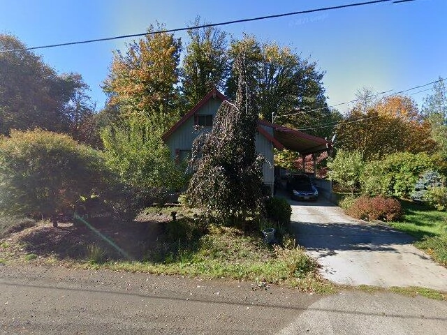 House image located at Vernonia, OR 97064