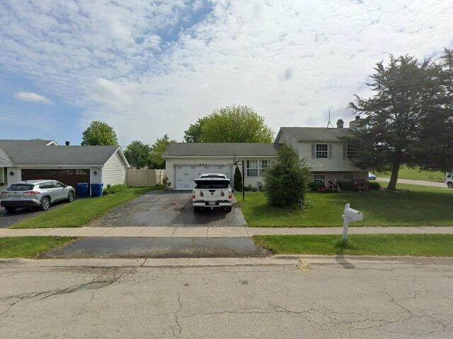 House image located at Bartlett, IL 60103