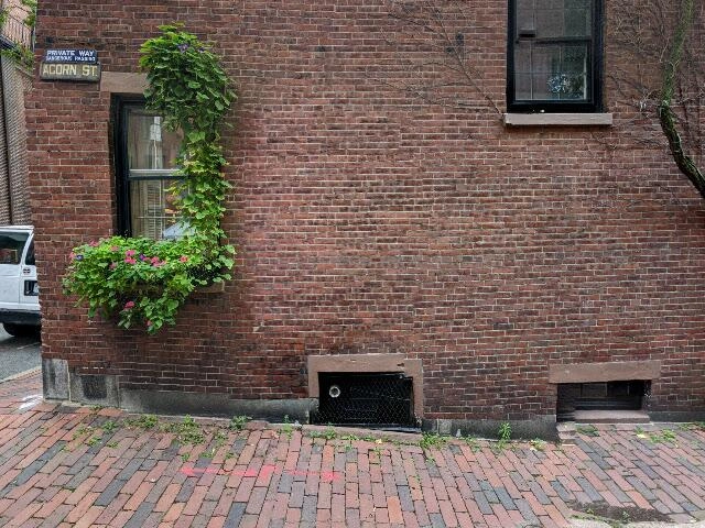 House image located at Bridgeport, CT 06606