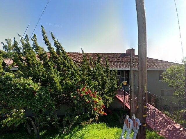 House image located at San Leandro, CA 94578