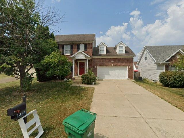 House image located at Fairdale, KY 40118