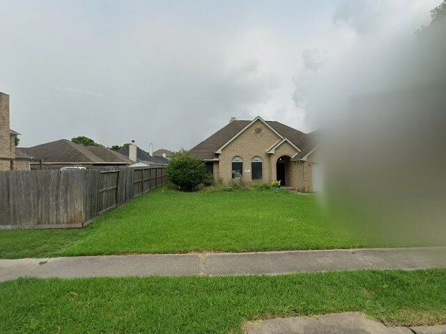 House image located at La Porte, TX 77571