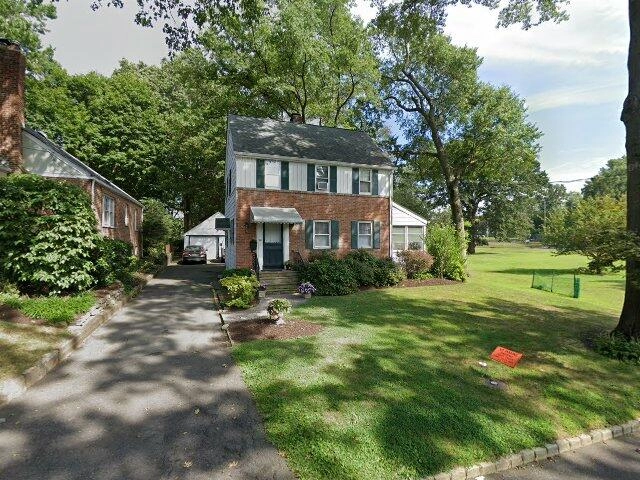 House image located at East Hartford, CT 06108