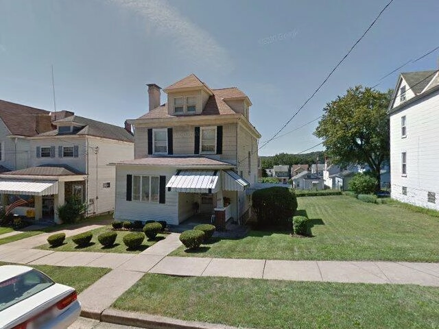 House image located at Reading, PA 19608