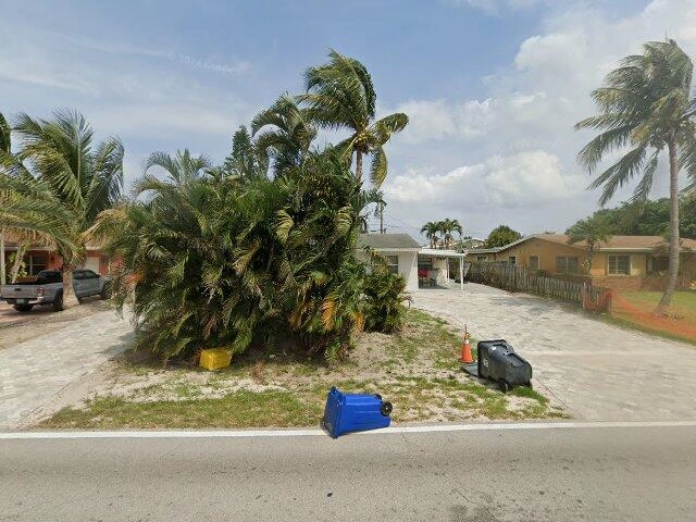 House image located at Lake Worth, FL 33461
