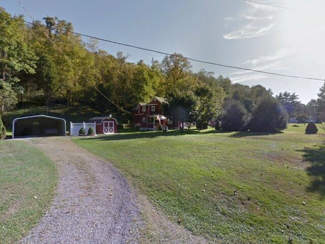 House image located at Dillonvale, OH 43917