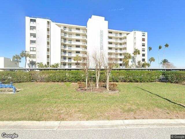 House image located at Dunedin, FL 34698