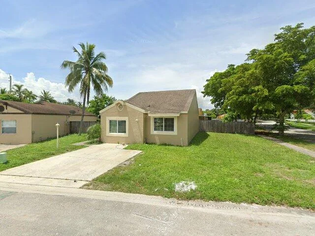 House image located at Hollywood, FL 33025