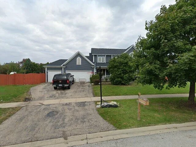 House image located at North Aurora, IL 60542