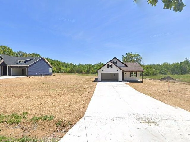 House image located at Mcminnville, TN 37110