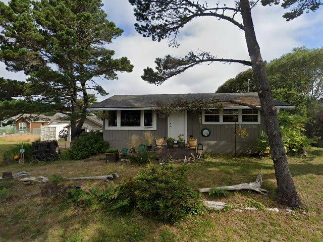 House image located at Long Beach, WA 98631