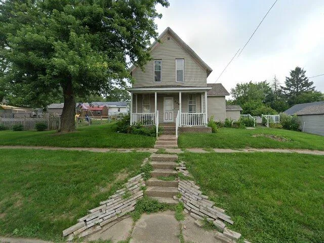 House image located at Mackinaw, IL 61755