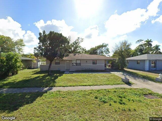 House image located at Fort Myers, FL 33916