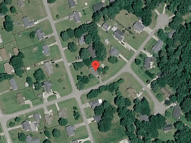 House image located at Hubert, NC 28539