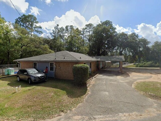 House image located at Milton, FL 32570