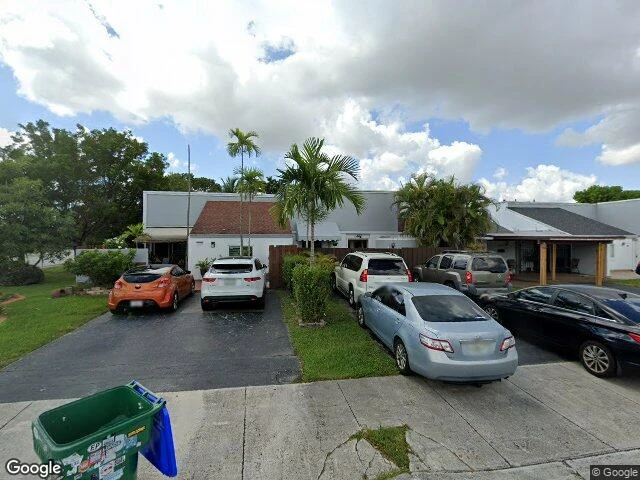 House image located at Miami, FL 33175