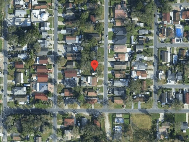 House image located at Tampa, FL 33614