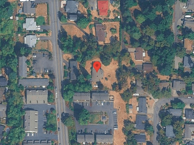 House image located at Gladstone, OR 97027