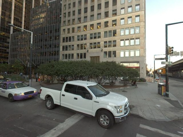 House image located at Silverton, OR 97381