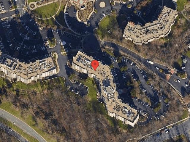 House image located at Leesburg, VA 20176