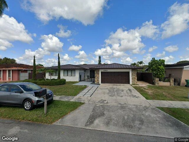 House image located at Miami, FL 33183