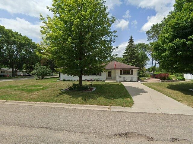 House image located at Mandan, ND 58554