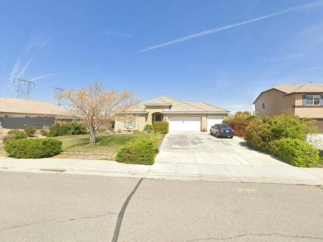 House image located at Hesperia, CA 92345