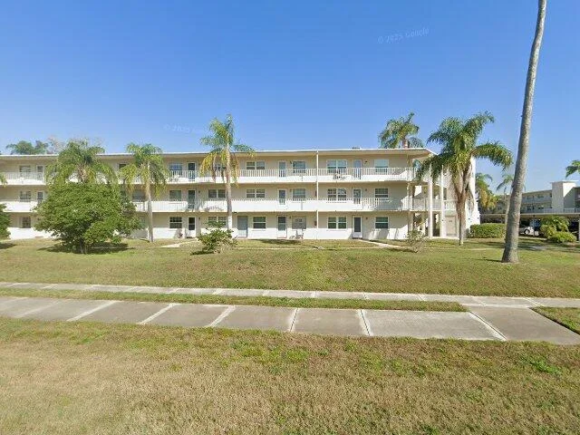 House image located at Dunedin, FL 34698