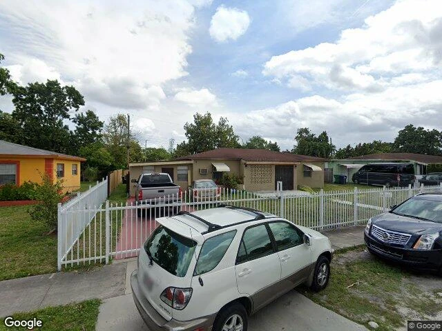 House image located at Miami, FL 33167