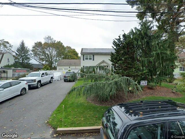 House image located at Bay Shore, NY 11706