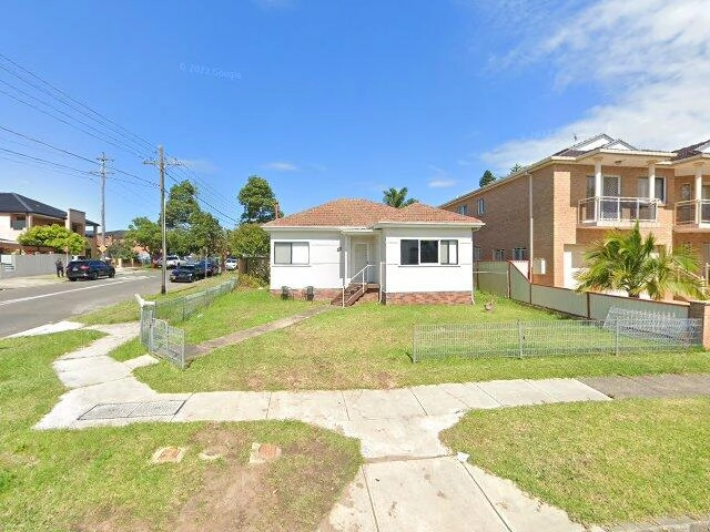 House image located at Dale, TX 78616