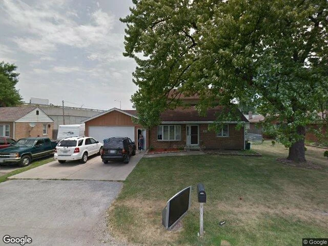 House image located at Alsip, IL 60803