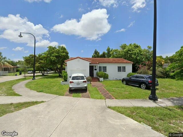 House image located at Miami, FL 33144