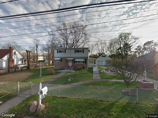 House image located at Bay Shore, NY 11706