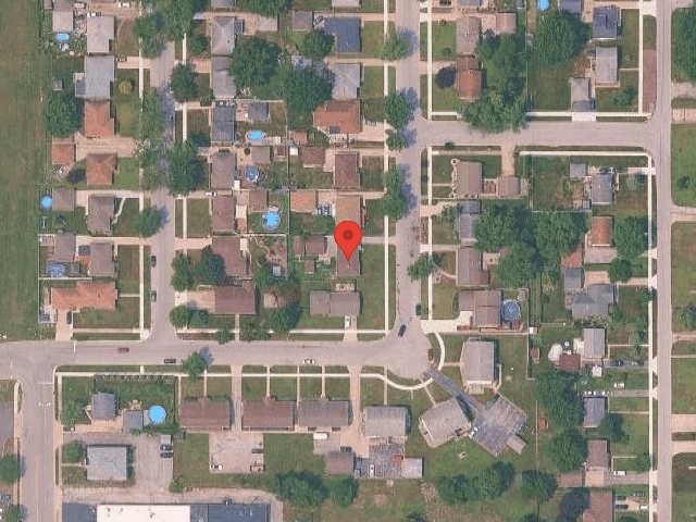 House image located at Griffith, IN 46319