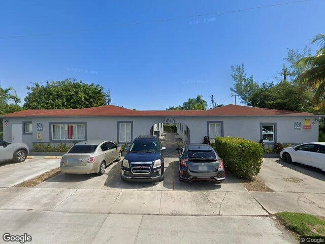 House image located at Hallandale, FL 33009