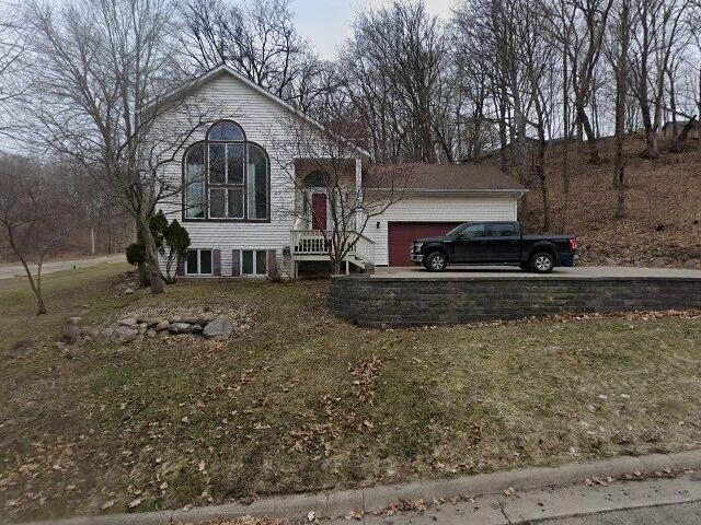 House image located at Faribault, MN 55021