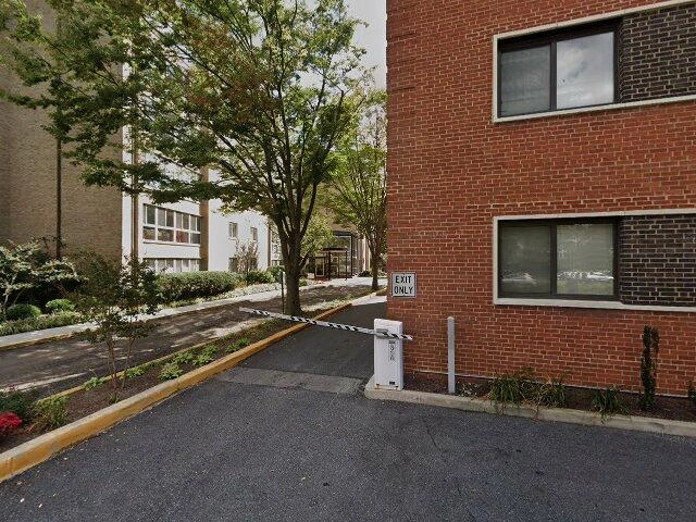 House image located at Bethesda, MD 20814