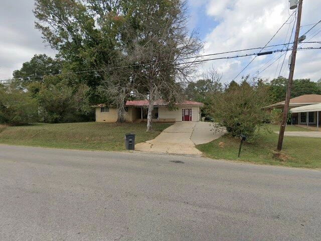 House image located at Weaver, AL 36277