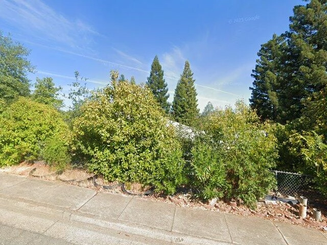 House image located at Redding, CA 96001