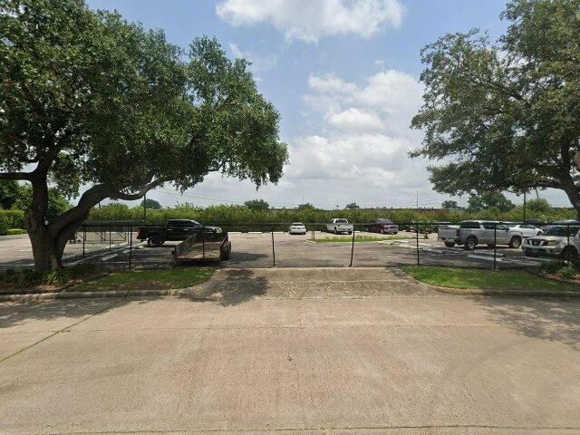 House image located at Saint Joseph, MI 49085