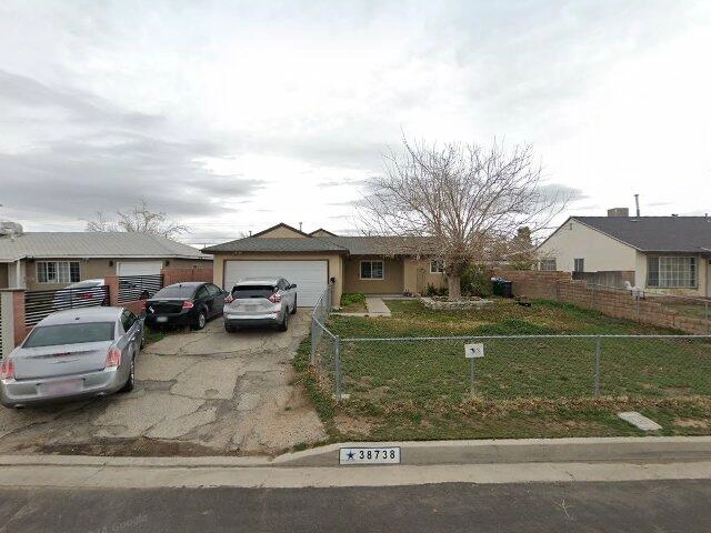 House image located at Palmdale, CA 93550