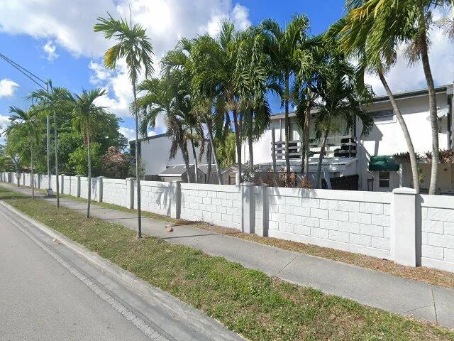 House image located at Miami, FL 33173