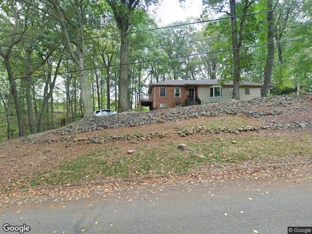 House image located at Holmdel, NJ 07733