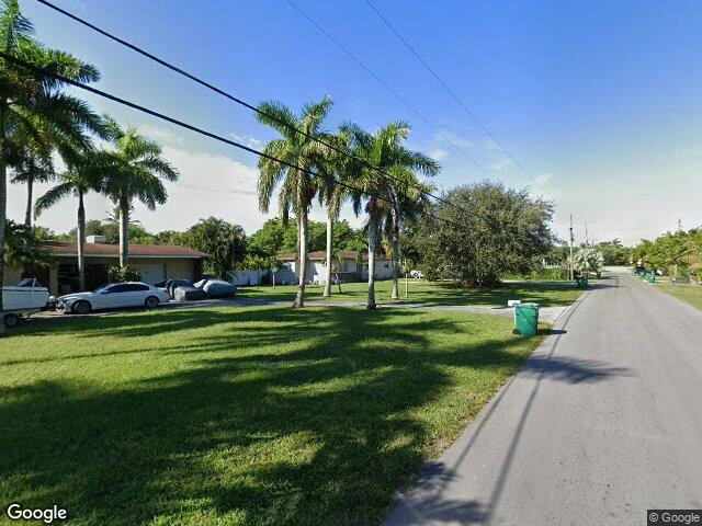 House image located at Miami, FL 33161
